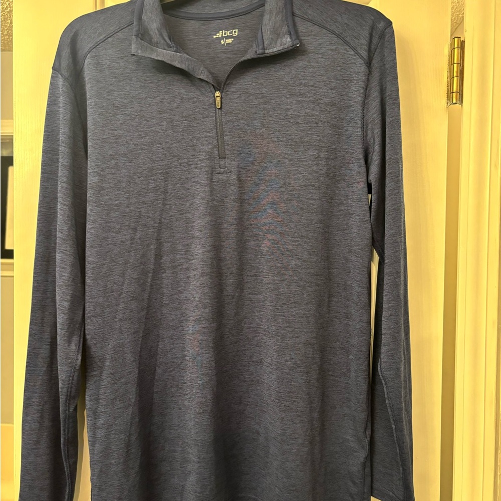 BCG Men's Heathered Navy Long Sleeve Shirt